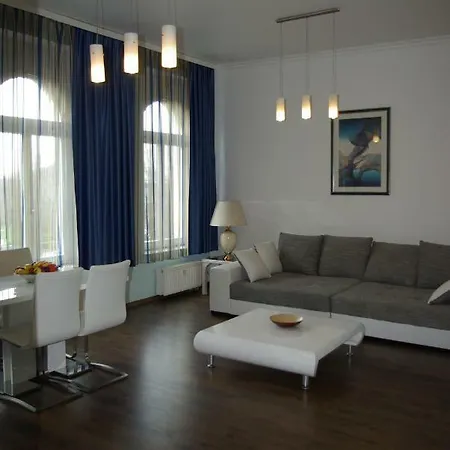 In Der Jahnallee 20 Waldplatzpalais Apartman Lipcse