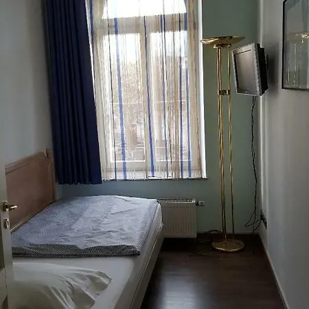 In Der Jahnallee 20 Waldplatzpalais * Lipcse