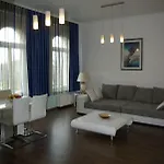 In Der Jahnallee 20 Waldplatzpalais Διαμέρισμα Λειψία