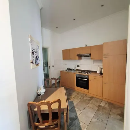 In Der Jahnallee 20 Waldplatzpalais Apartament *