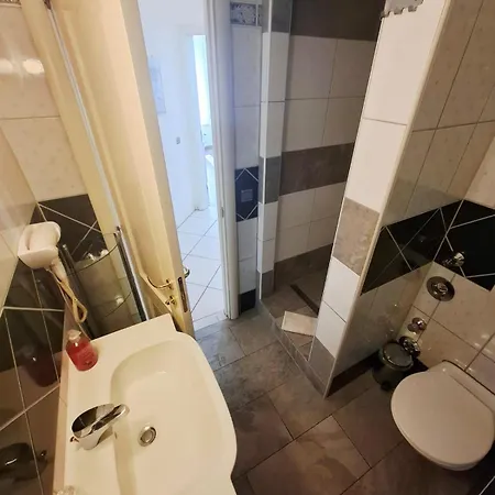In Der Jahnallee 20 Waldplatzpalais Apartament