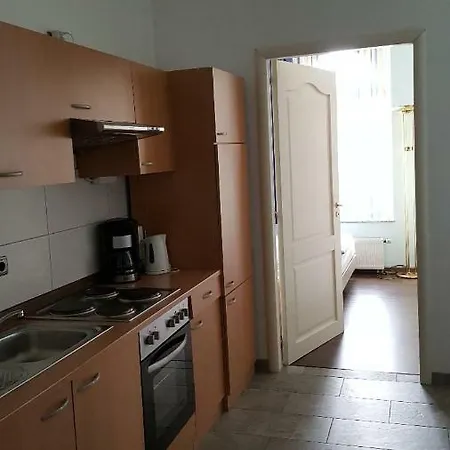 In Der Jahnallee 20 Waldplatzpalais Daire *