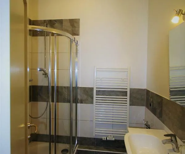 In Der Jahnallee 20 Waldplatzpalais Апартаменты *