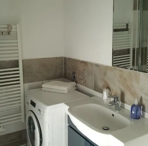 In Der Jahnallee 20 Waldplatzpalais * Лейпциг