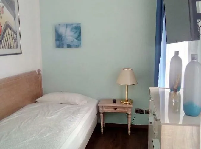 Апартаменты In Der Jahnallee 20 Waldplatzpalais